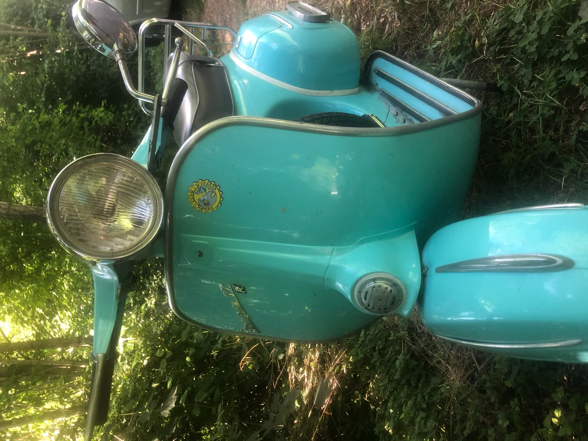 italian vespa