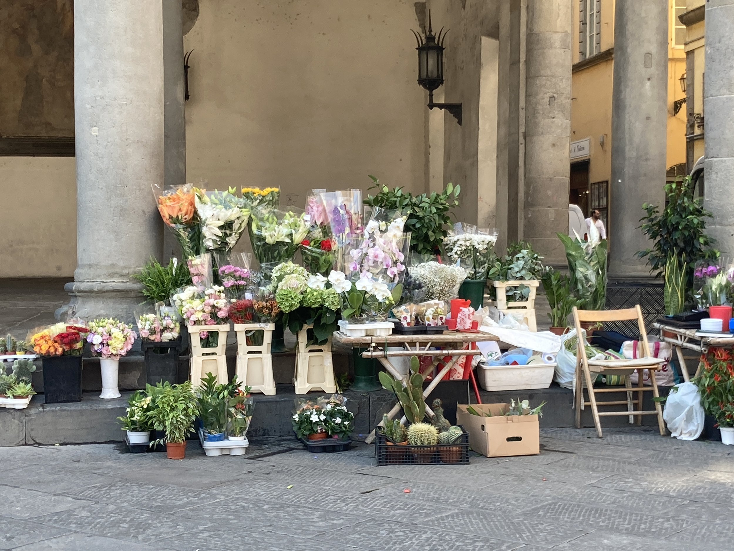 local market in lucca